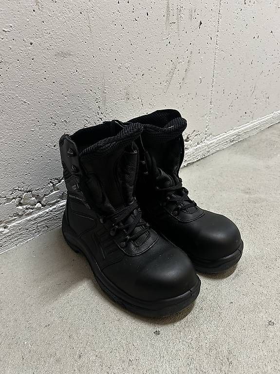 Scarpe da uomo: Sicherheitsschuhe (Gr. 38) – Usato da Horw venduto da a.pa