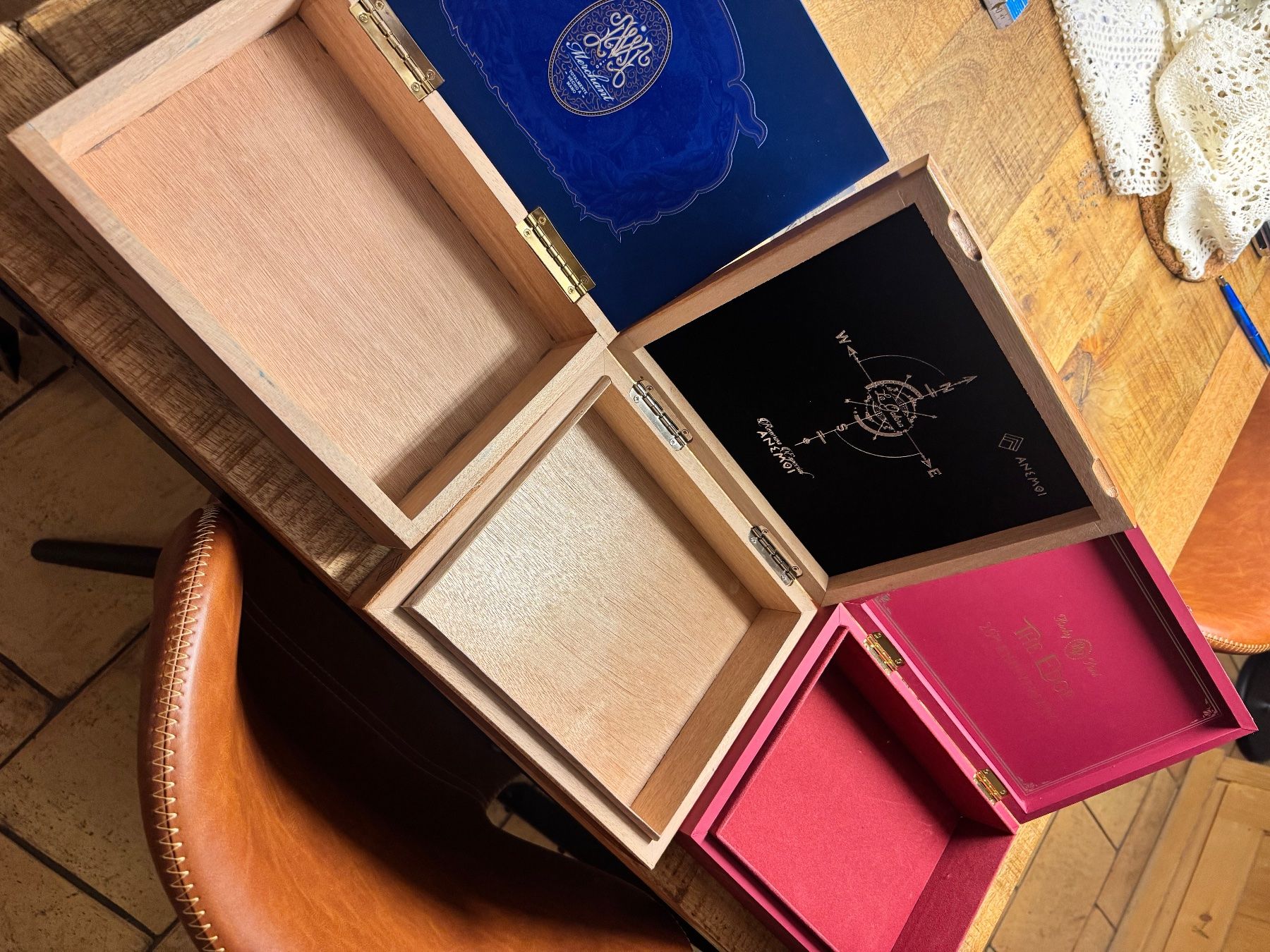 Sigari: Premium empty Cigar Boxes - set of three - Good condition – Usato da Seuzach venduto da Wolf936
