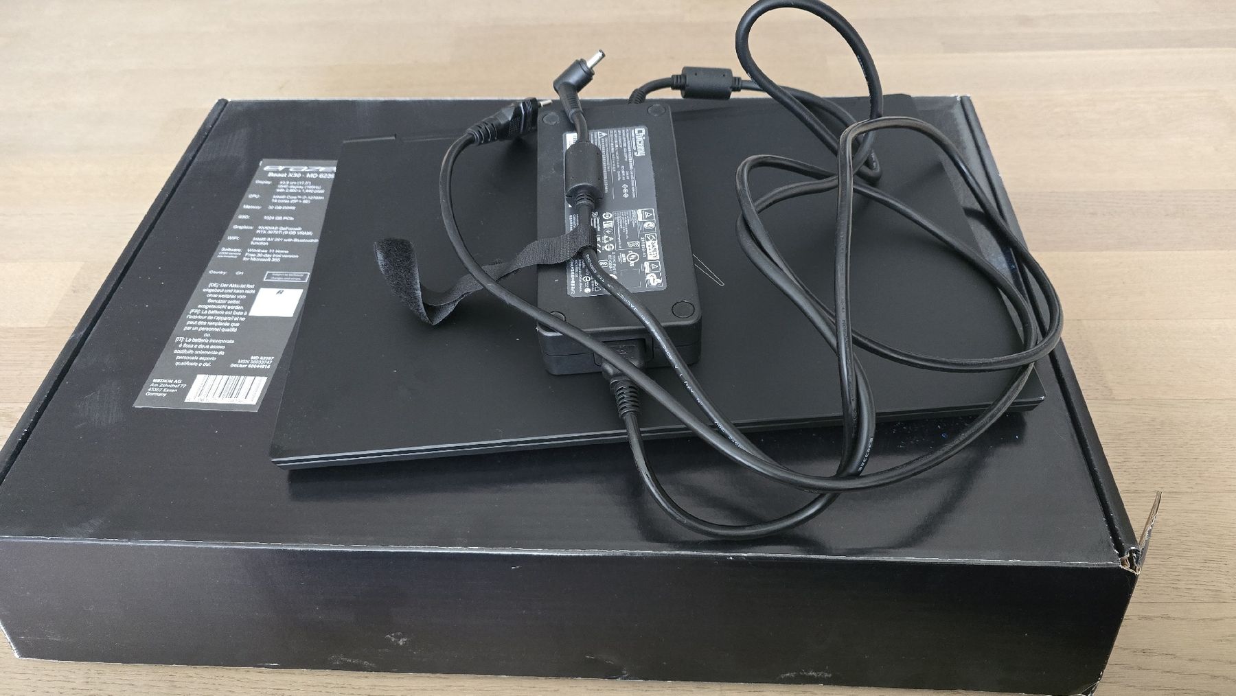 Medion Notebooks: Medion Erazer Beast X30 - MD 62397 – Gebraucht aus Rupperswil von Bella_ 5