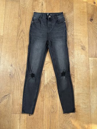 Skinny Jeans in Grösse 26