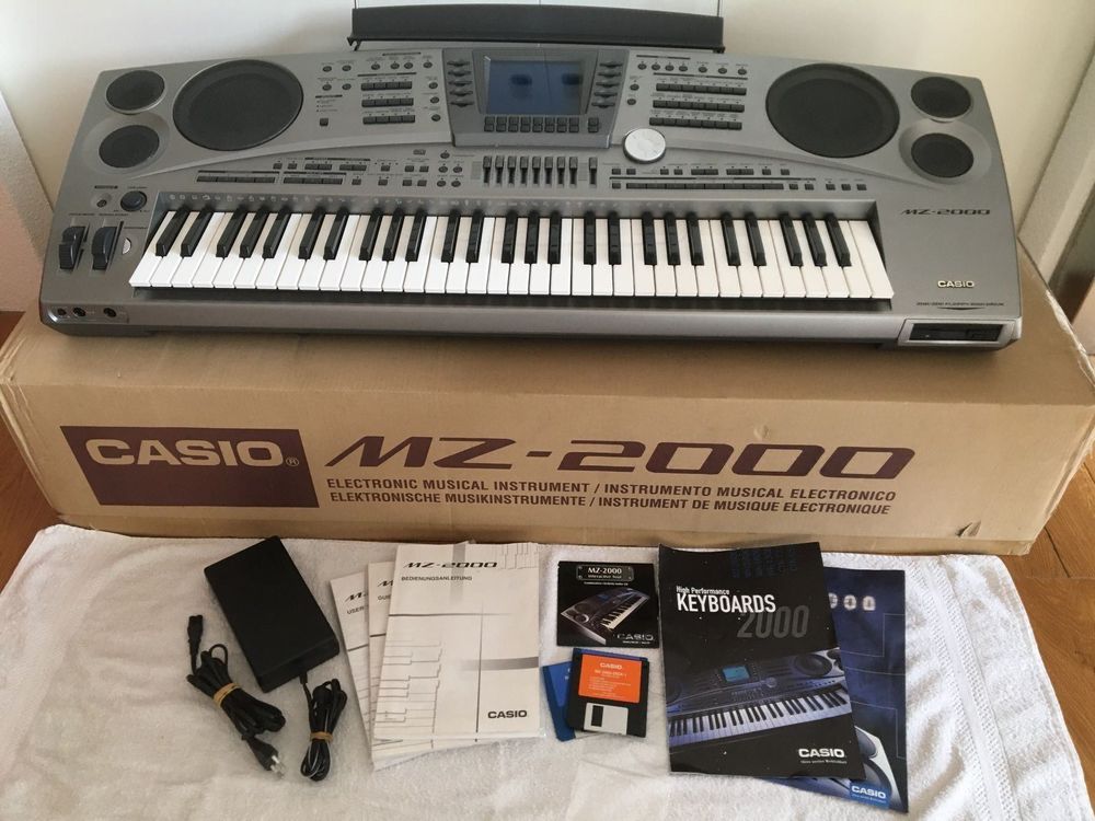 CASIO MZ 2000 TOP Keyboard Acheter sur Ricardo