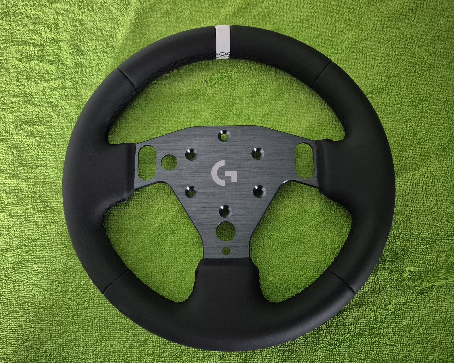 Logitech Controller: Logitech RS50 Orginal Lenkrad NEU – Nuovo (secondo la descrizione) da Dübendorf venduto da maxdedax