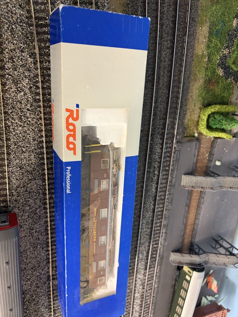 Roco Modelleisenbahnen: BLS Ae 6/8 205, Roco – Gebraucht aus Rochefort von ise_c7lc 6