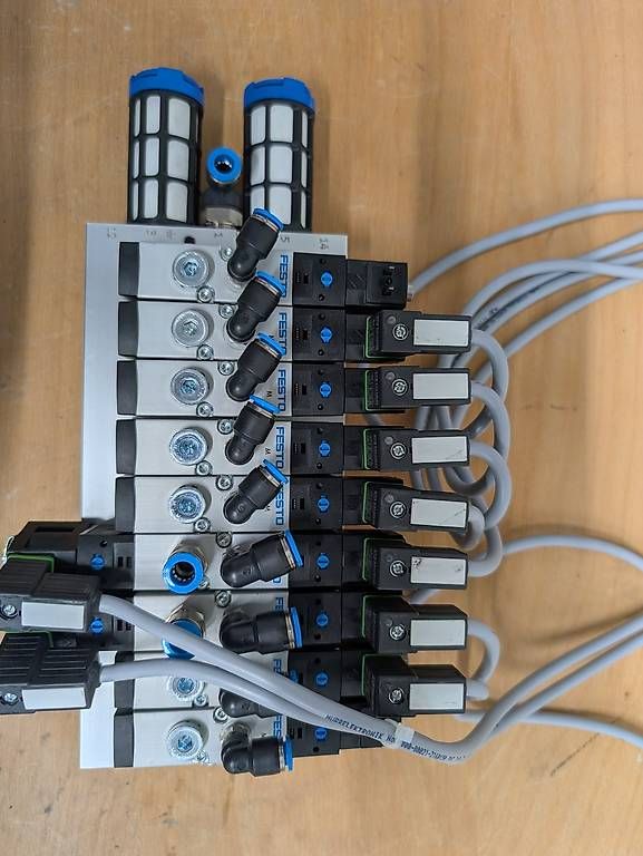 Metall- & Schlosserei Sonstiges: Ventilblock Festo – Gebraucht aus Rotkreuz von TFB_1 2