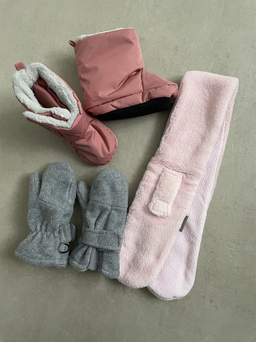 Sterntaler Lotti & Set di vestiti: Winter Kleiderpaket Baby Sterntaler – Usato da Geroldswil venduto da CarrieO91 1