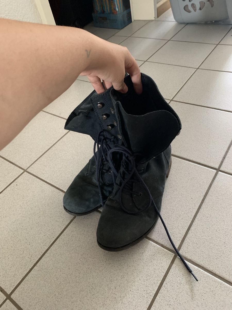 Damenschuhe: Stylische Damen Stiefel Gr. 41 – Gebraucht aus Basel von ari_xy65 2