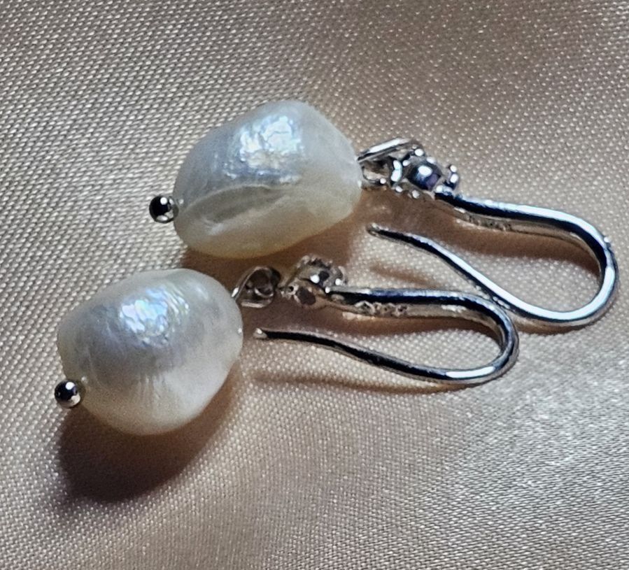 Ohrringe & -stecker: Ohringe mit echten Barockperlen c.a. 10mm, 925 versilbert – Neu (gemäss Beschreibung) aus Grenchen von maretop 1