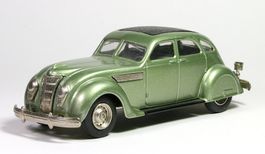 Rextoys Chrysler Airflow 1935, met. grün