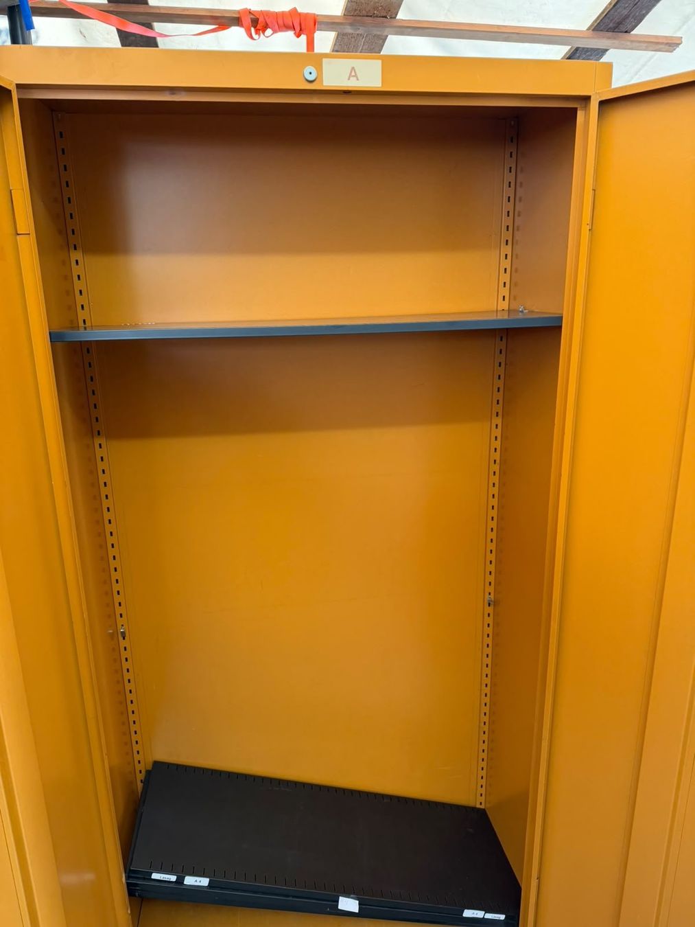 Armadi: Werkstatt Schrank – Usato da Buchs AG venduto da Werkstatt-Shop 1