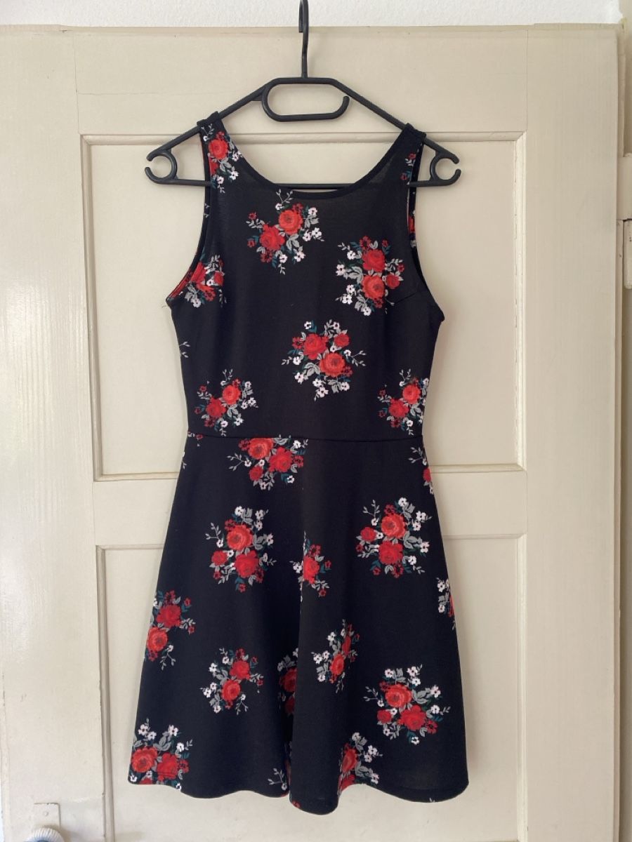 Vestiti: Sommerkleid Tailliert Gr 36 – Usato da Waldenburg venduto da Oliro75