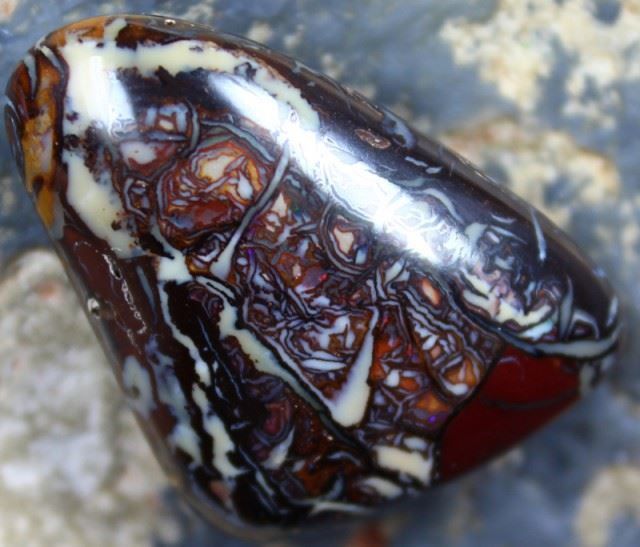 Edelsteine: Australischer Boulder Opal 46.90Cts. – Gebraucht aus Bern von Grindelwaldaus 1