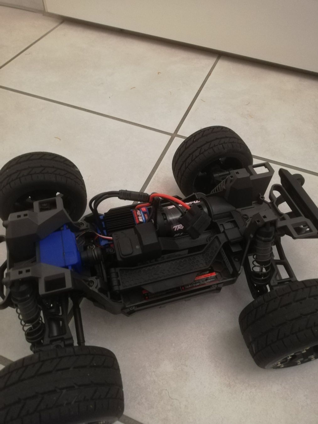 Traxxas Modellismo RC: Traxxas Mini Maxx – Usato da Steffisburg venduto da Helipilot73 1