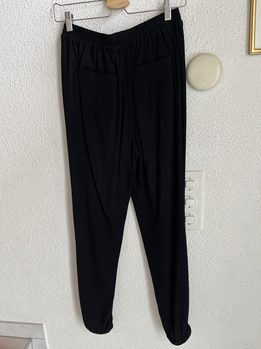 Michael Kors Pantaloni: schwarze Stoffhose - Michael Kors – Nuovo (secondo la descrizione) da Jonschwil venduto da juliana_pluess 1