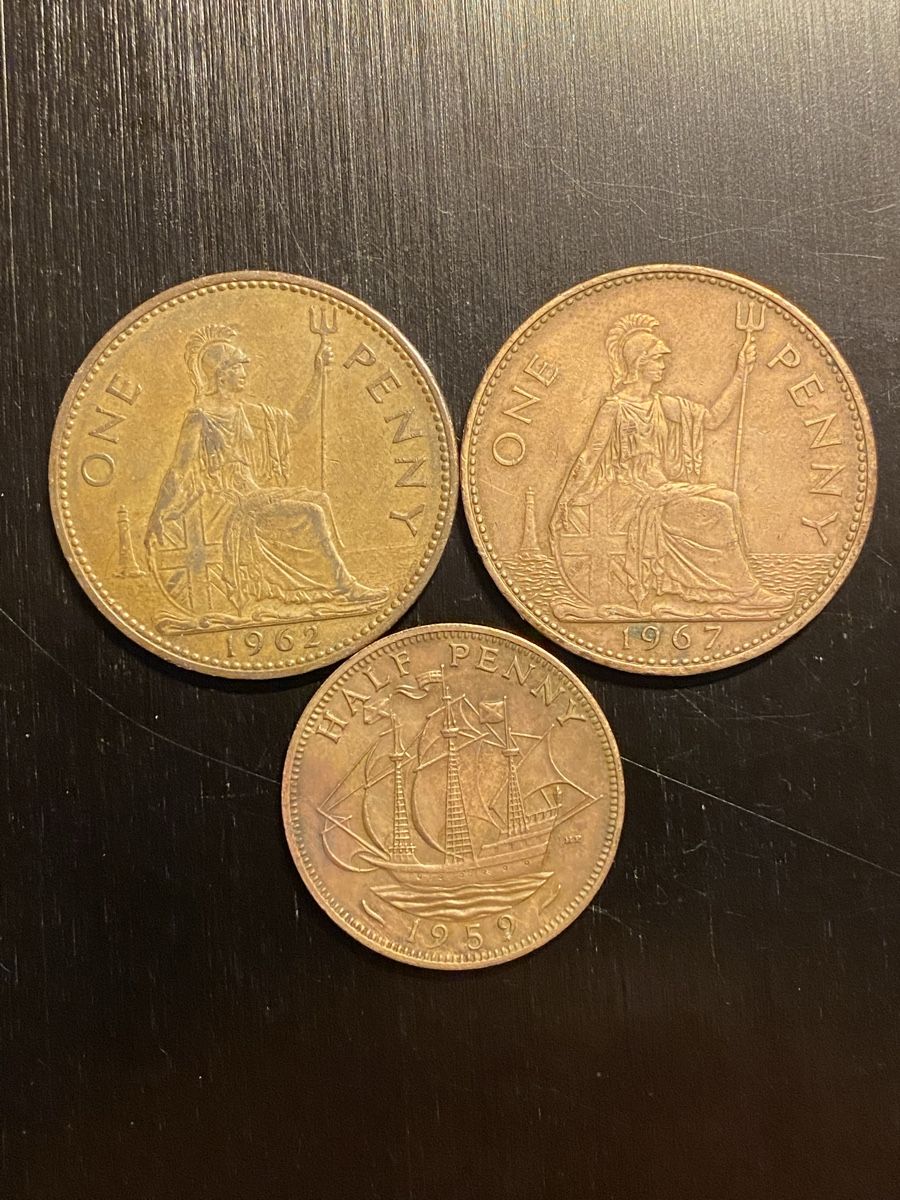 Tutti le monete: Royaume-Uni, 2X One Penny, 1X Half Penny – Usato da Corsier-sur-Vevey venduto da Ginoarturo 1