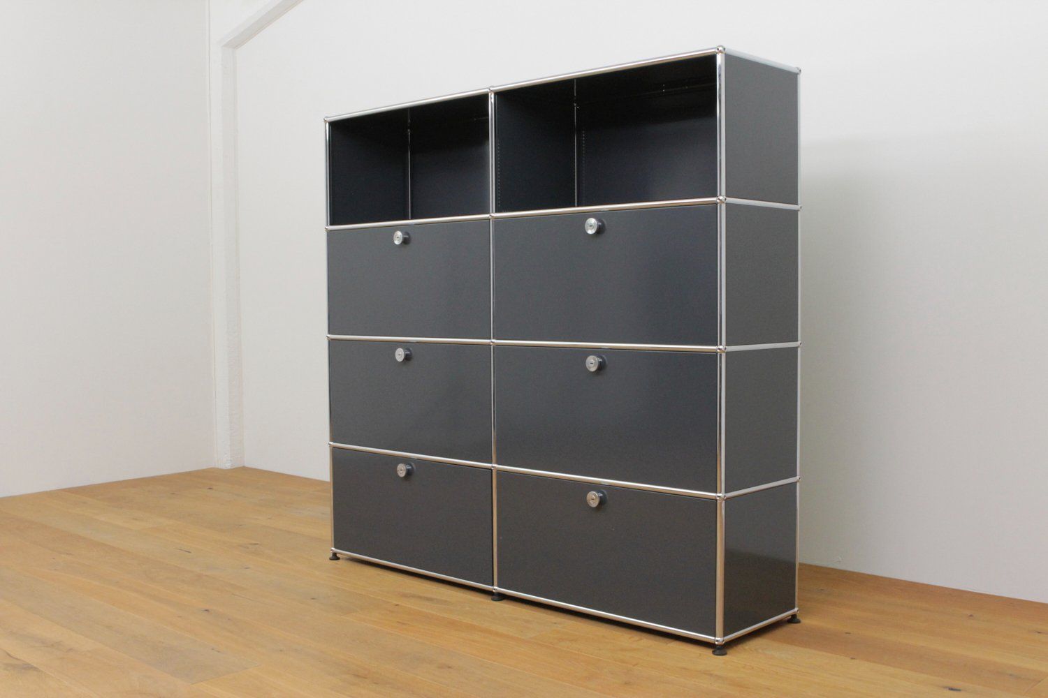 USM Scaffali: USM Haller Regal Anthrazitgrau – Nuovo (secondo la descrizione) da Affoltern am Albis venduto da StudioStandard 1
