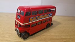 Modellauto 1/50, AEC Double Decker, rot