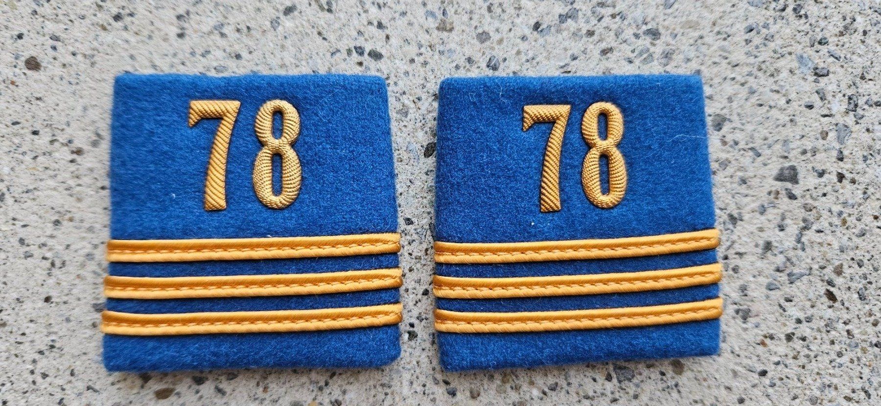 Schweizer Armee Placchette & Badge: *** Patten /Schulterschlaufen mit Nummer *** – Usato da Riedholz venduto da fr_sIruP