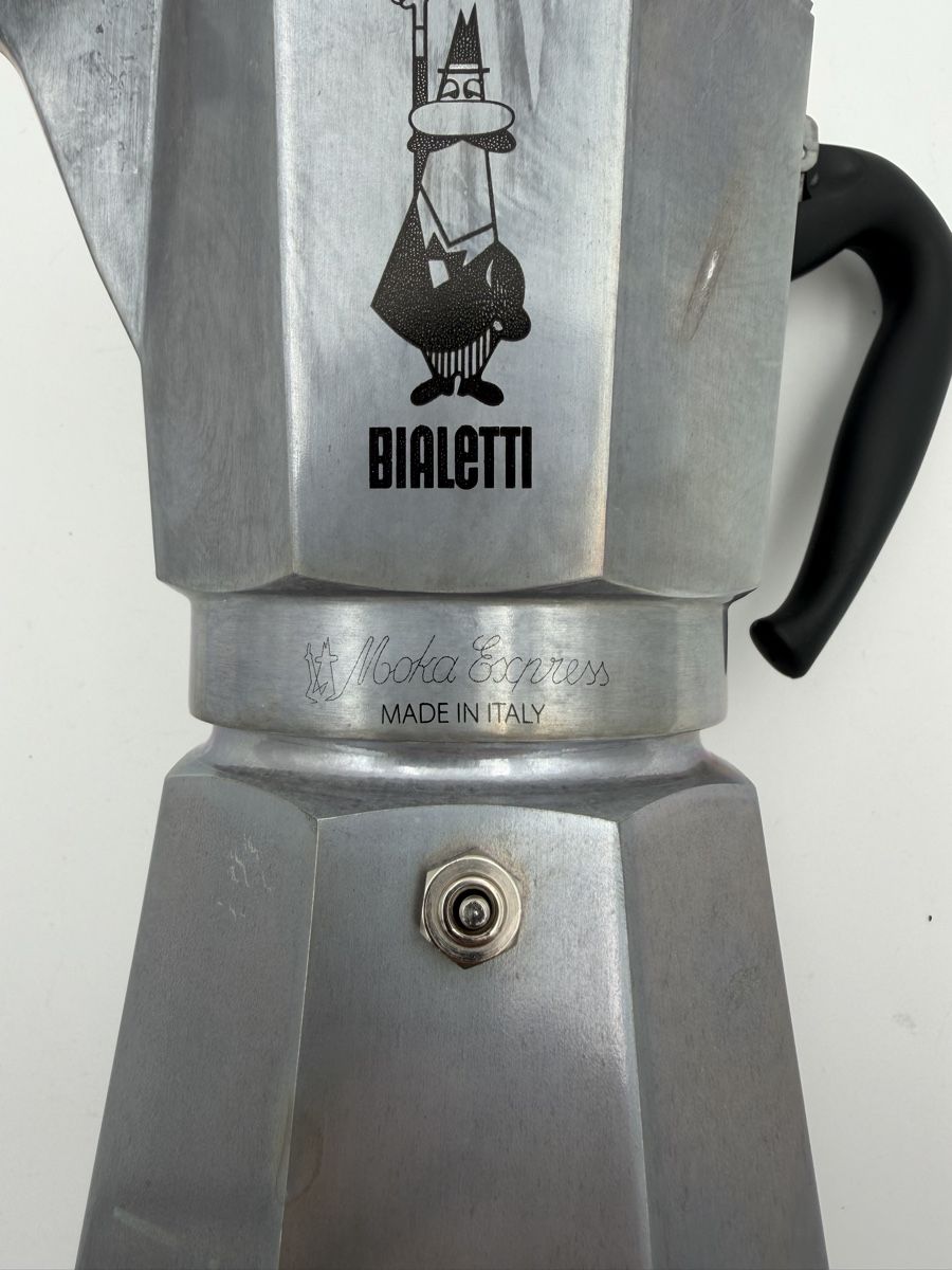 Bialetti Moka Express Espressokocher gebraucht 3 Tassen (D'occasion) à ...