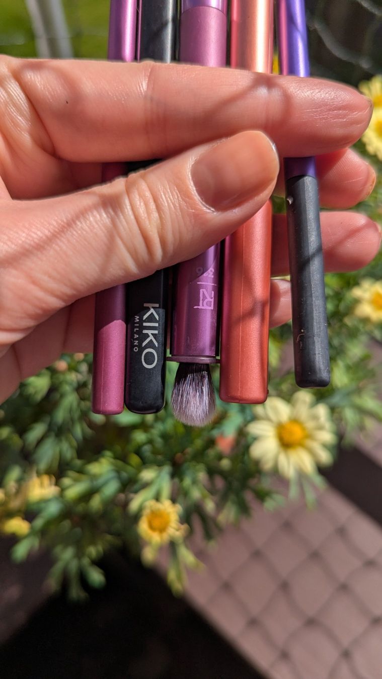 Make-up: Real Techniques Pinsel Set für Augen Make up – Gebraucht aus Zürich von oschance 2