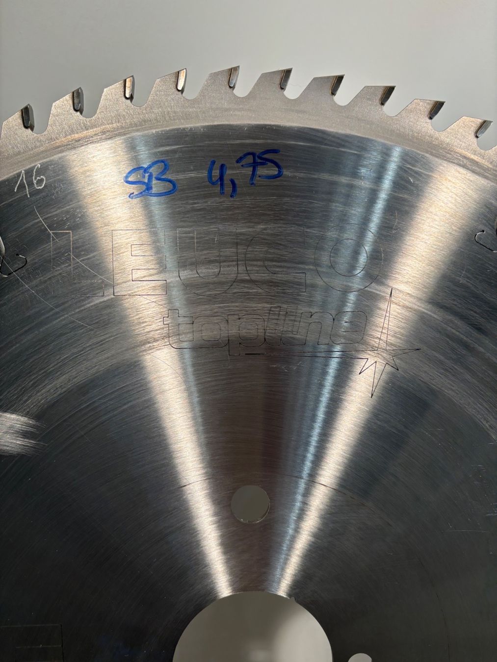 Seghe: Platten Format Kreissägeblatt Trapezzahn – Usato da Winterthur venduto da ReUse_Baumarkt 1