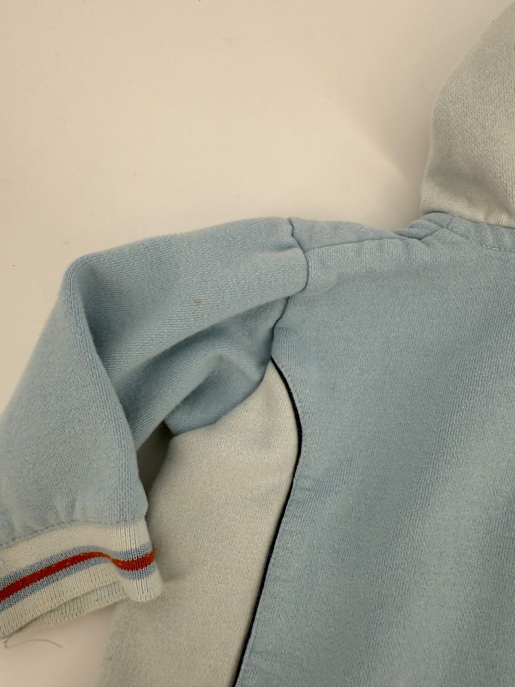 Maglioni & Felpe: Kapuzenjacke Gr. 86 – Usato da Auenstein venduto da moin. 2