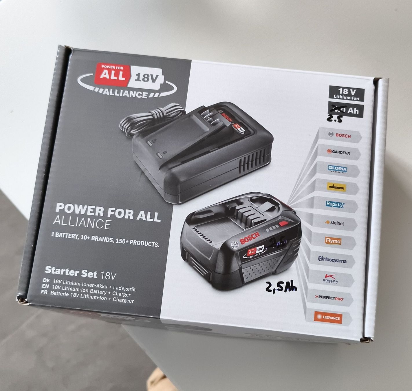 Bosch Caricatori & Batterie: Batterie Bosch 18V 2.5 Ah + chargeur rapide – Nuovo (secondo la descrizione) da Tramelan venduto da Gamoo