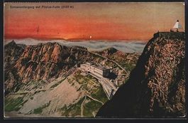 Pilatus-Kulm, Hotel bei Sonnenuntergang
