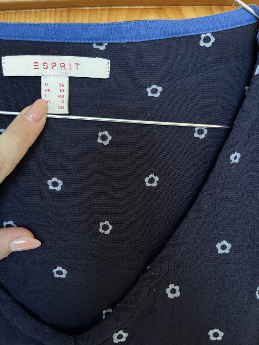 Esprit Camicette: Bluse blau Esprit Gr. 36 – Usato da Horgen venduto da adrigas 1