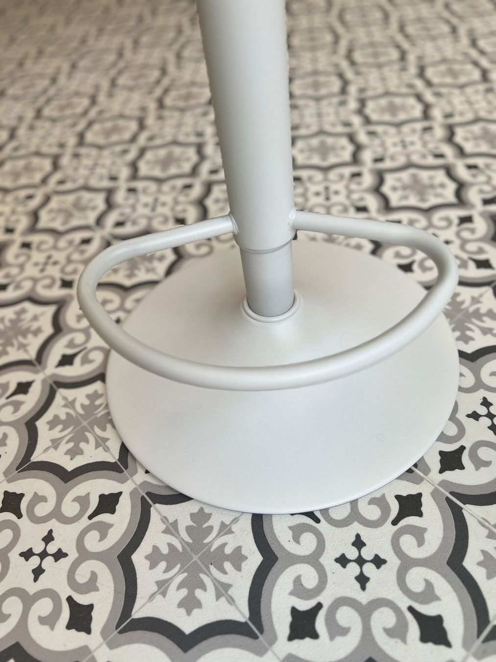Micasa Sgabelli: Barhocker weiss im 3er Set – Usato da Winterthur venduto da atelier.maravilla 2