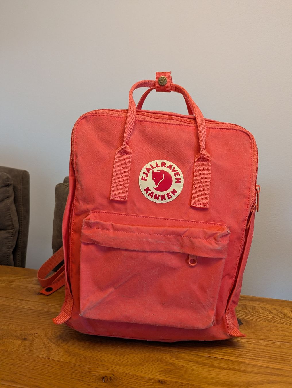 Fjällräven Zaini: Fjällräven Kanken Pink 16L – Usato da Uster venduto da ama_z2gj