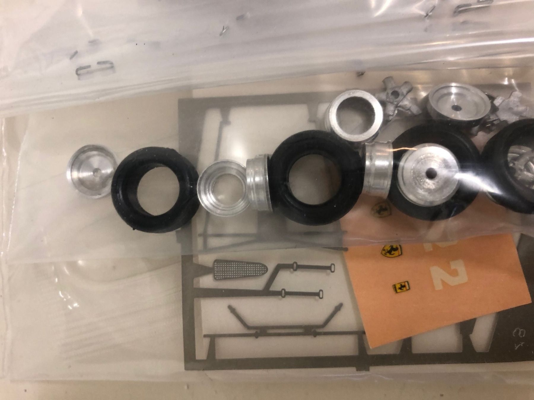 Ferrari Modellini d'auto: FDS-Kit Ferrari 1/43 – Nuovo (secondo la descrizione) da Muttenz venduto da Gucci2005 6