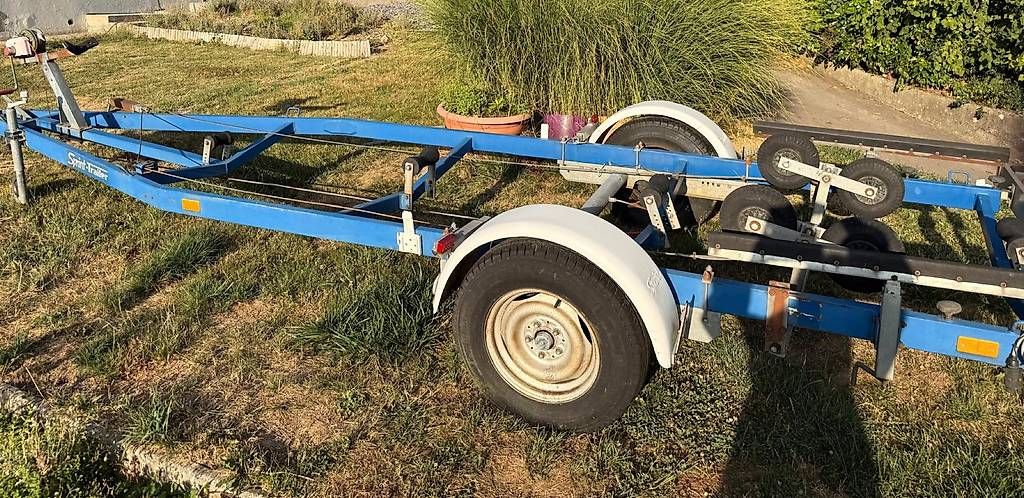 Remorques: Bootsanhänger – D'occasion à Stetten AG par VladyslavK
