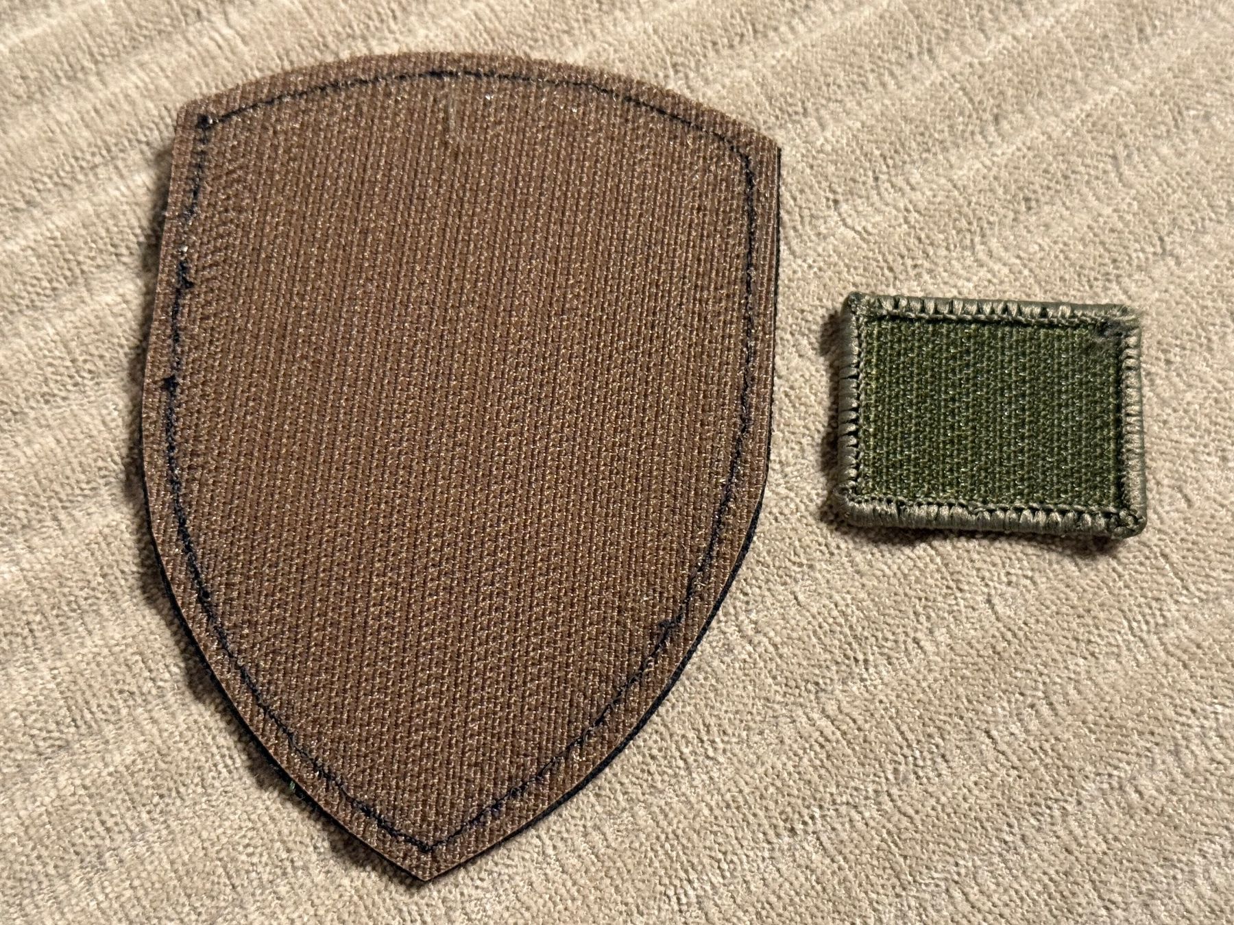 Schweizer Armee Placchette & Badge: Abzeichen-Set: Fallschirmaufklärer - Schweizer Armee – Usato da Brütten venduto da Hst1 1