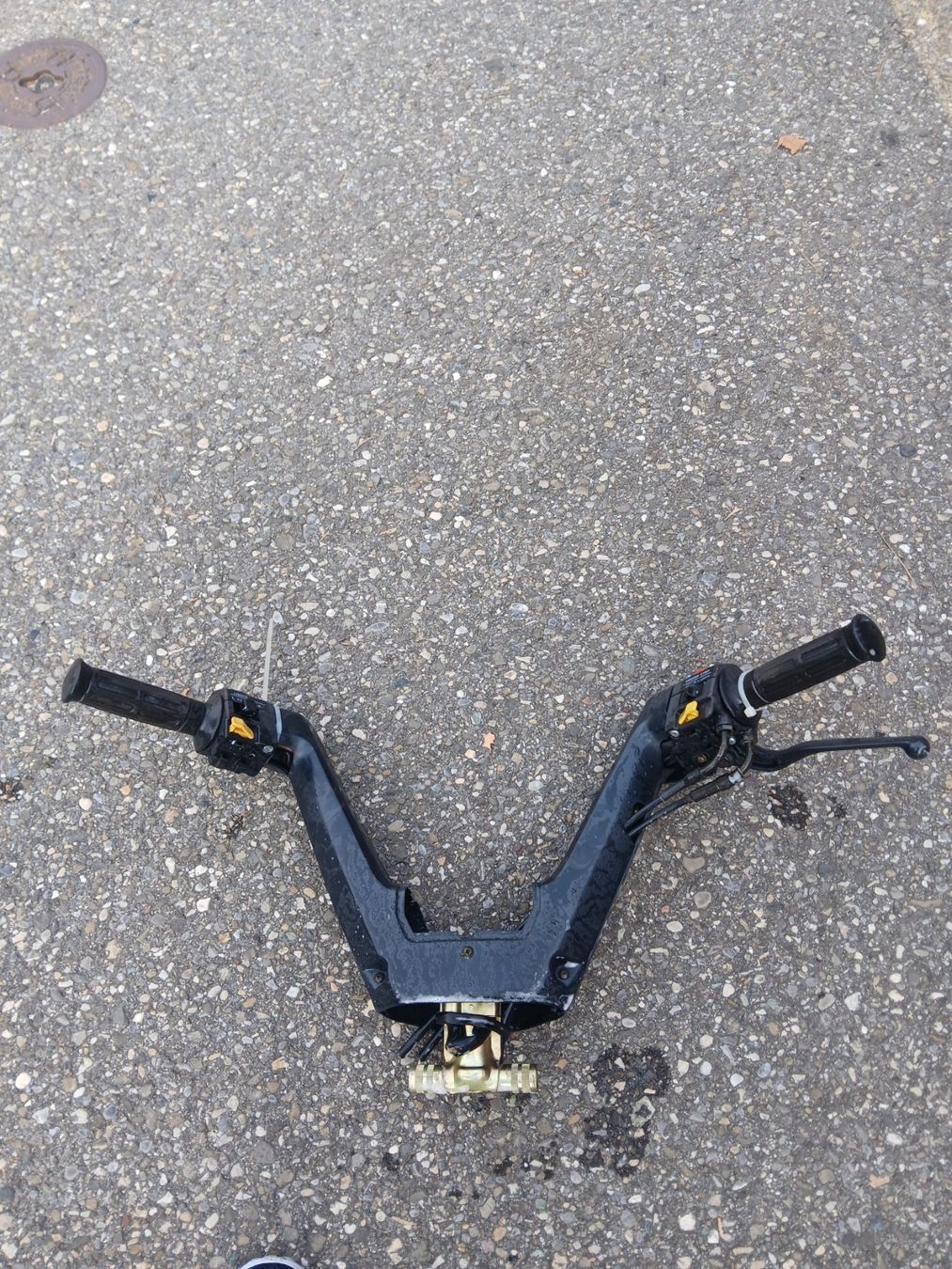 Honda Tutti pezzi di ricambio per scooter: Lenkrad Honda CN250 – Usato da Gerlafingen venduto da SJacek