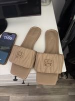 Miu Miu Pantoletten beige gesteppt guter Zustand