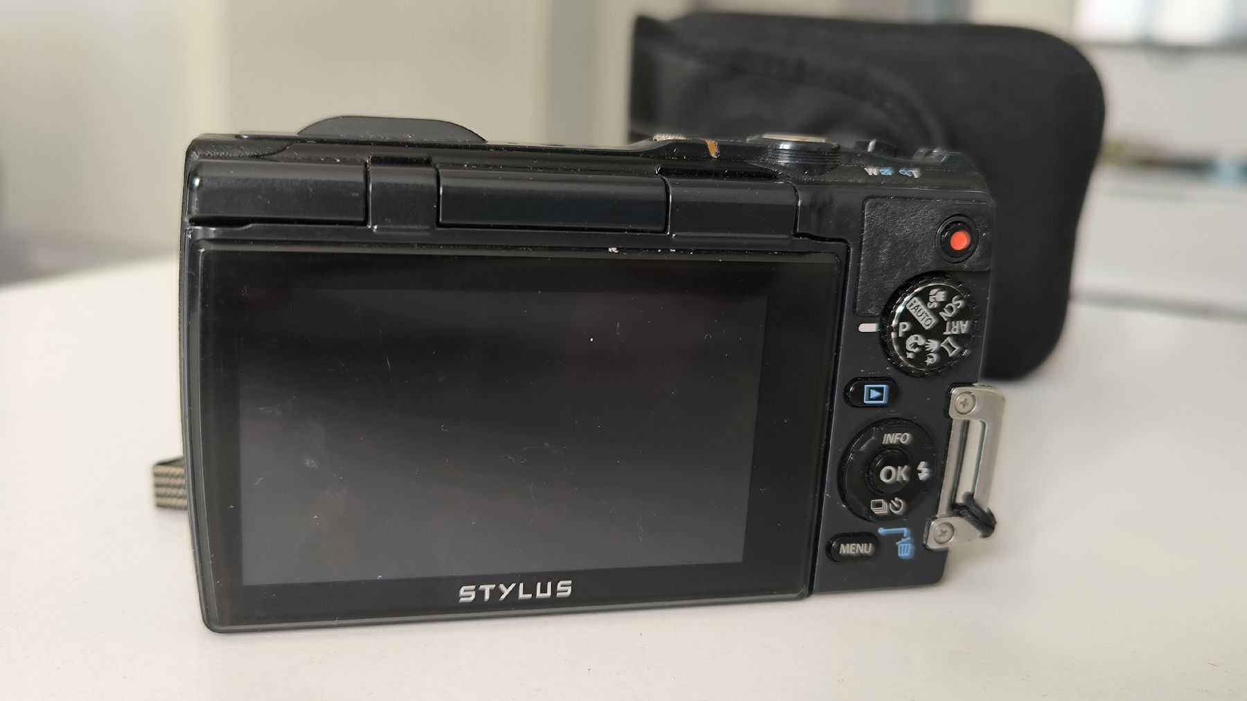 Olympus Fotocamera: Olympus Stylus TG-850 + accesoires – Usato da Riaz venduto da vanucaptures 2