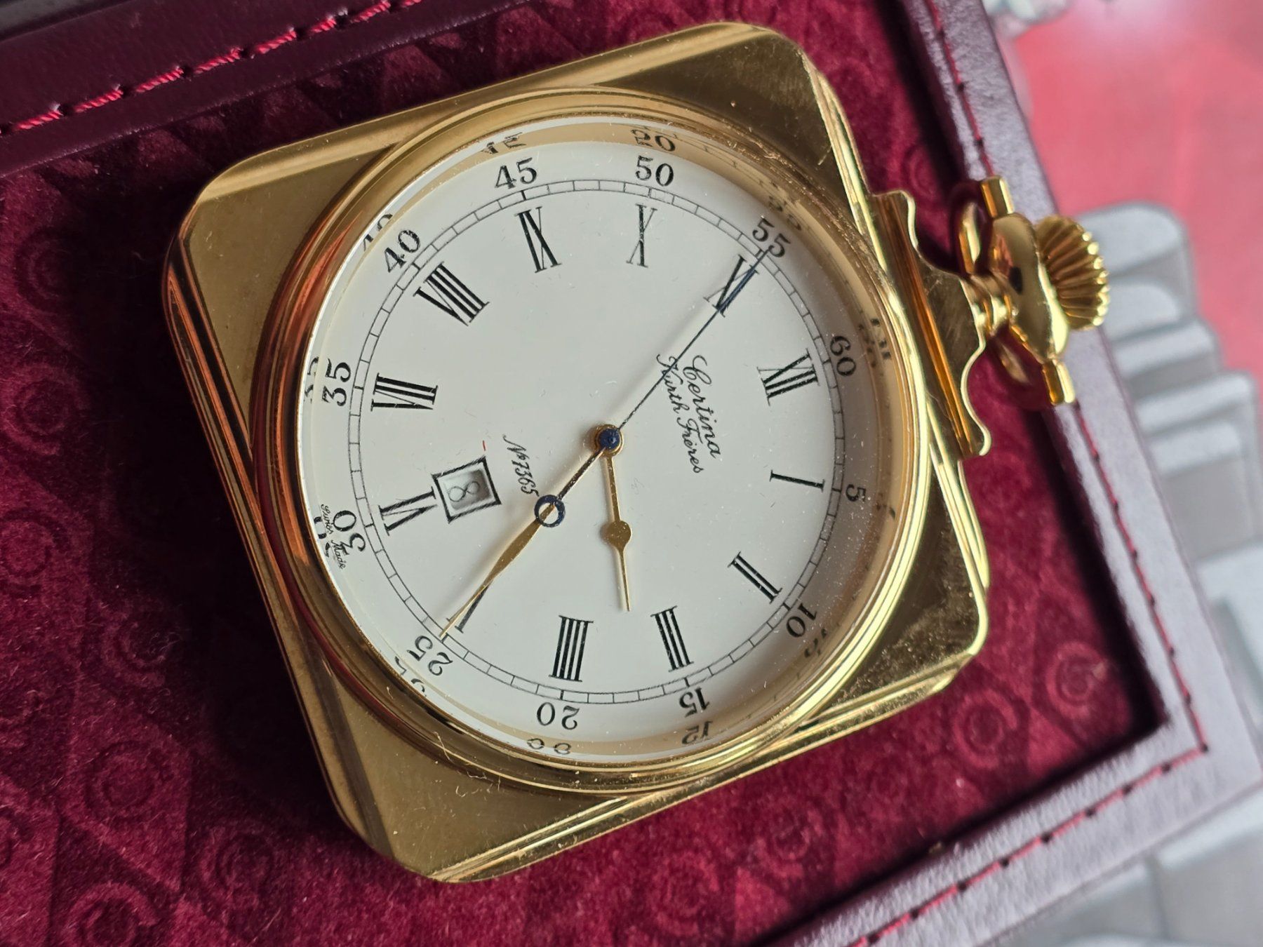 Certina Orologi: Certina Kurth Freres ABB Tischuhr mit Box – Usato da Muri AG venduto da Corredor 5