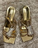 GLAMOUR-ALERT: Public Desire Metallic Gold Strass Heels NEU!