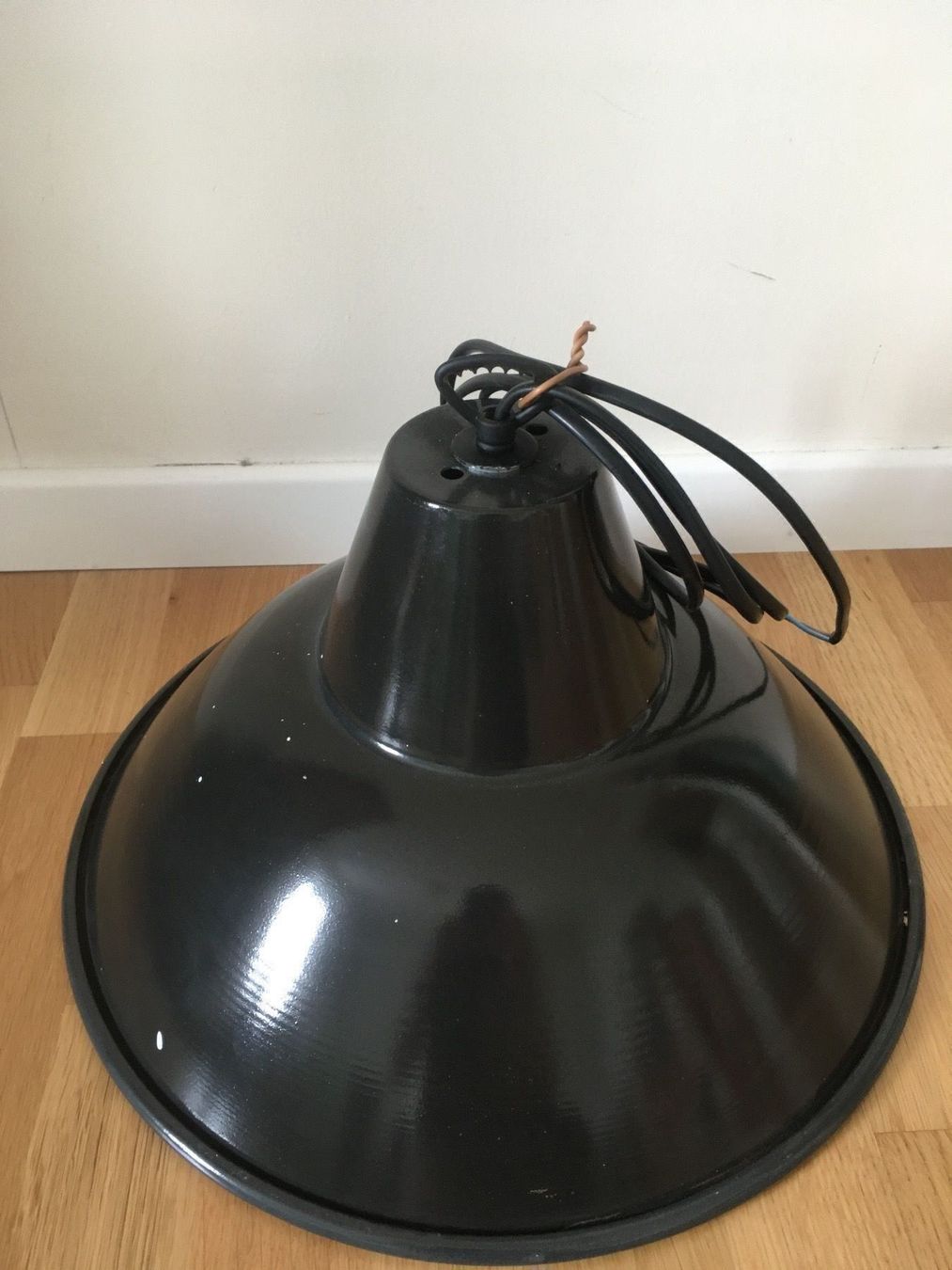 Lampen: * Vintage Industrielampe Emaille * – Gebraucht aus Zürich von soda_pop