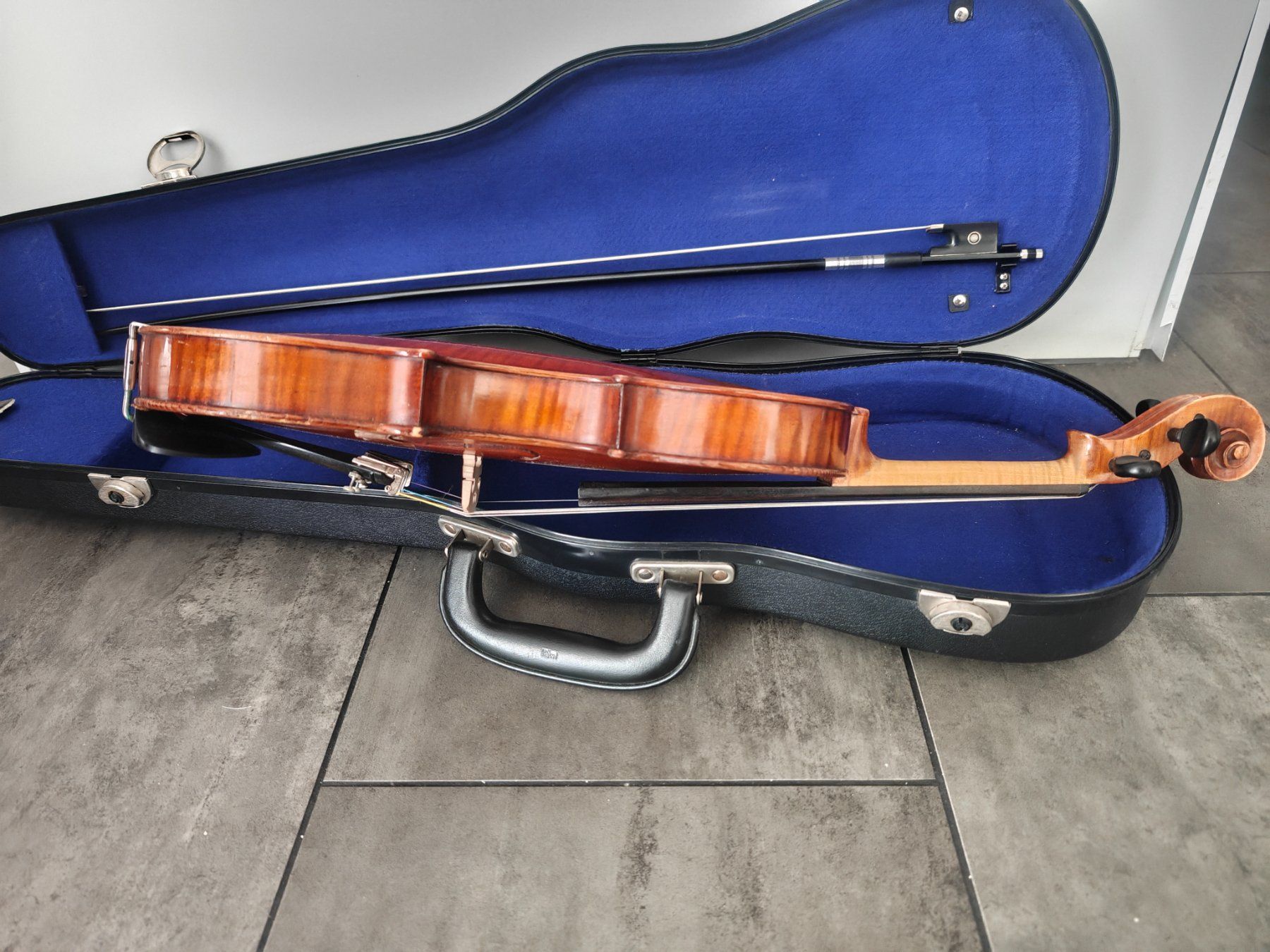 Strumenti musicali: Geige 4/4 – Usato da Grüningen venduto da Eron12 3