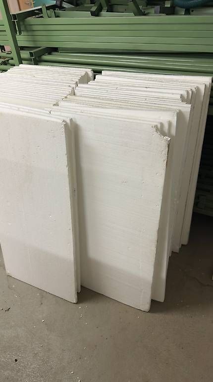 Plateaux: Styropor Isolationsplatten  – D'occasion à Russikon par kel_96xh 1
