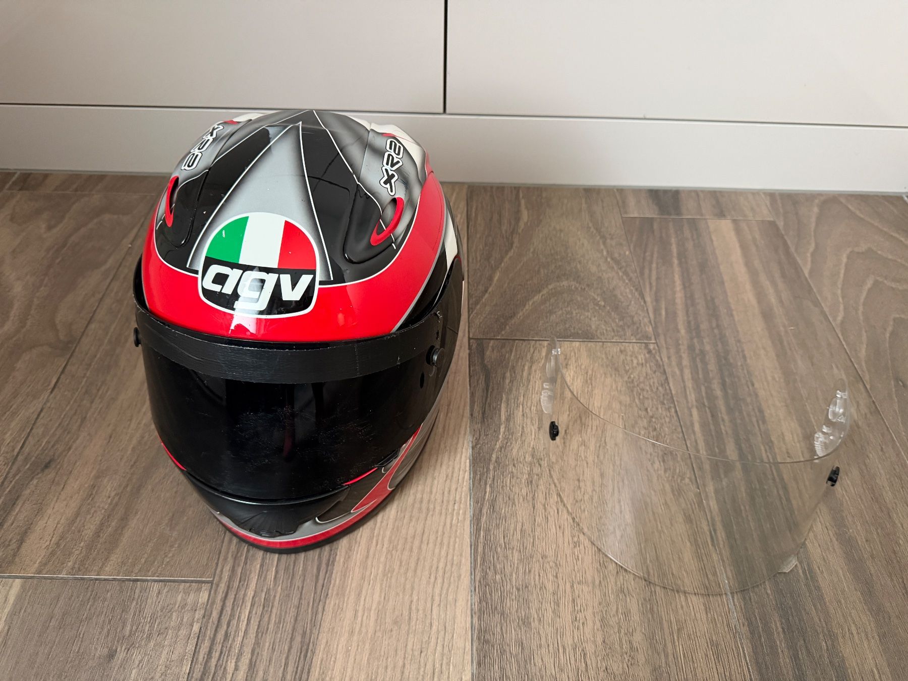 AGV Casques & visières: AGV Helm Motorrad Helm XR2 ML – D'occasion à Horgen par Auction-Kings