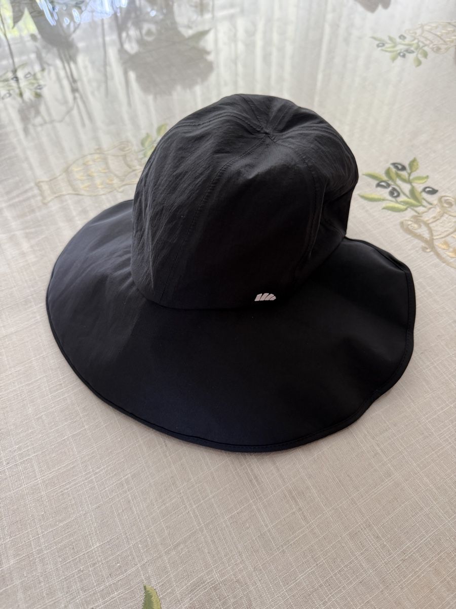 Copricapi, berretti & cappellini: Viral Beneunder Black Sun Hat UPF 100+ Wide Brim Adjustable – Usato da Zürich venduto da Eb_ 8