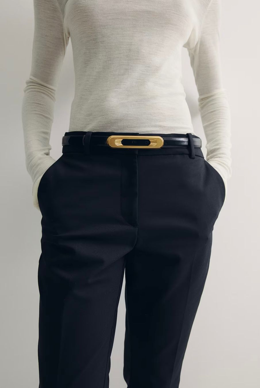 H&M Pantaloni: H&M knöchellange Businesshose schwarz Gr. 34 – Nuovo (secondo la descrizione) da Riedt b. Erlen venduto da sina.aline 2