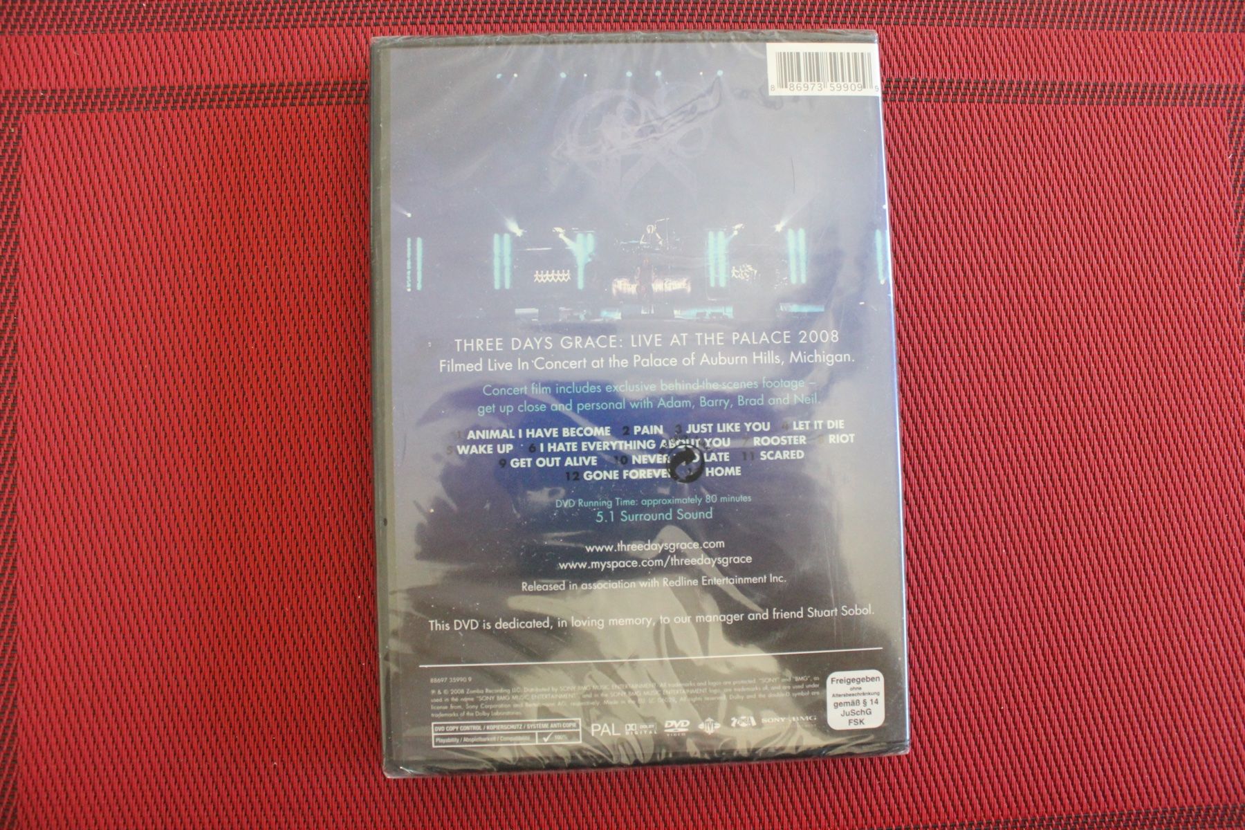 Tutti i DVDs: THREE DAYS GRACE "LIVE AT THE PALACE" DVD NEU – Nuovo e nell'imballaggio originale da Geroldswil venduto da Schlumpfine1973 1