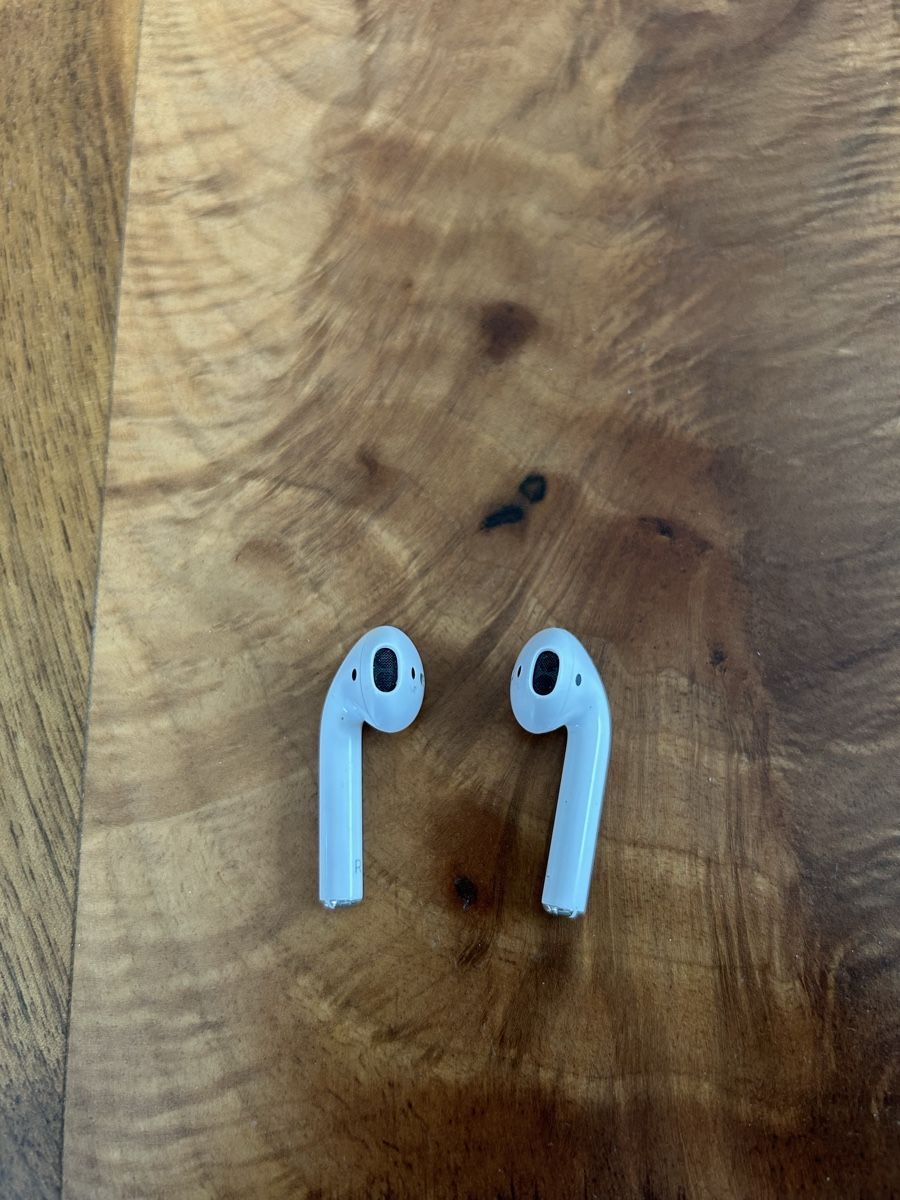 Apple Cuffie: Airpods – Usato da Muotathal venduto da KostbareOrchidee 1