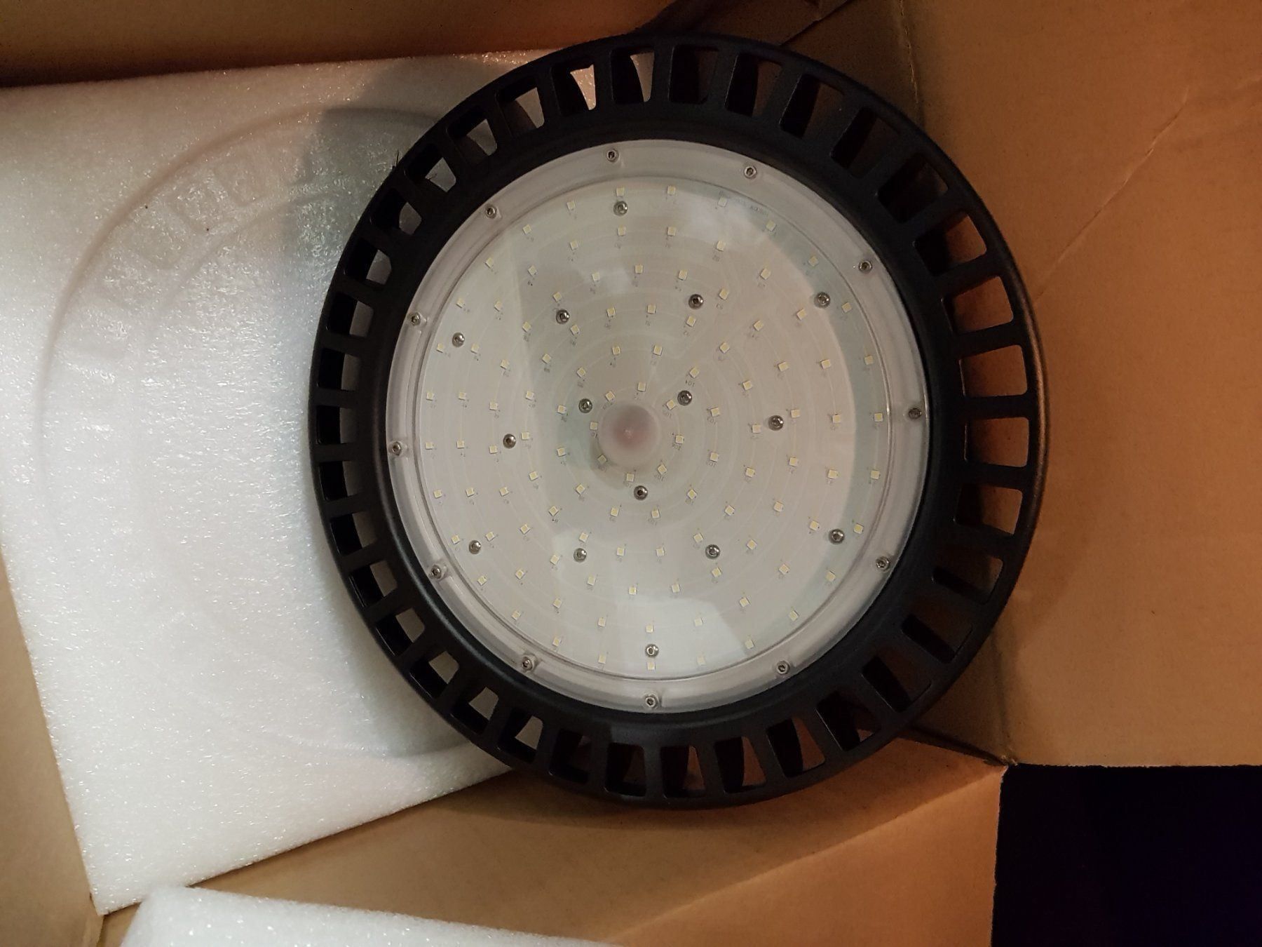 Philips Lampade: HALLENSTRAHLER PHILIPS DIMMBAR LED 100W ****AKTION**** – Nuovo e nell'imballaggio originale da Altendorf venduto da Anddus-light 2