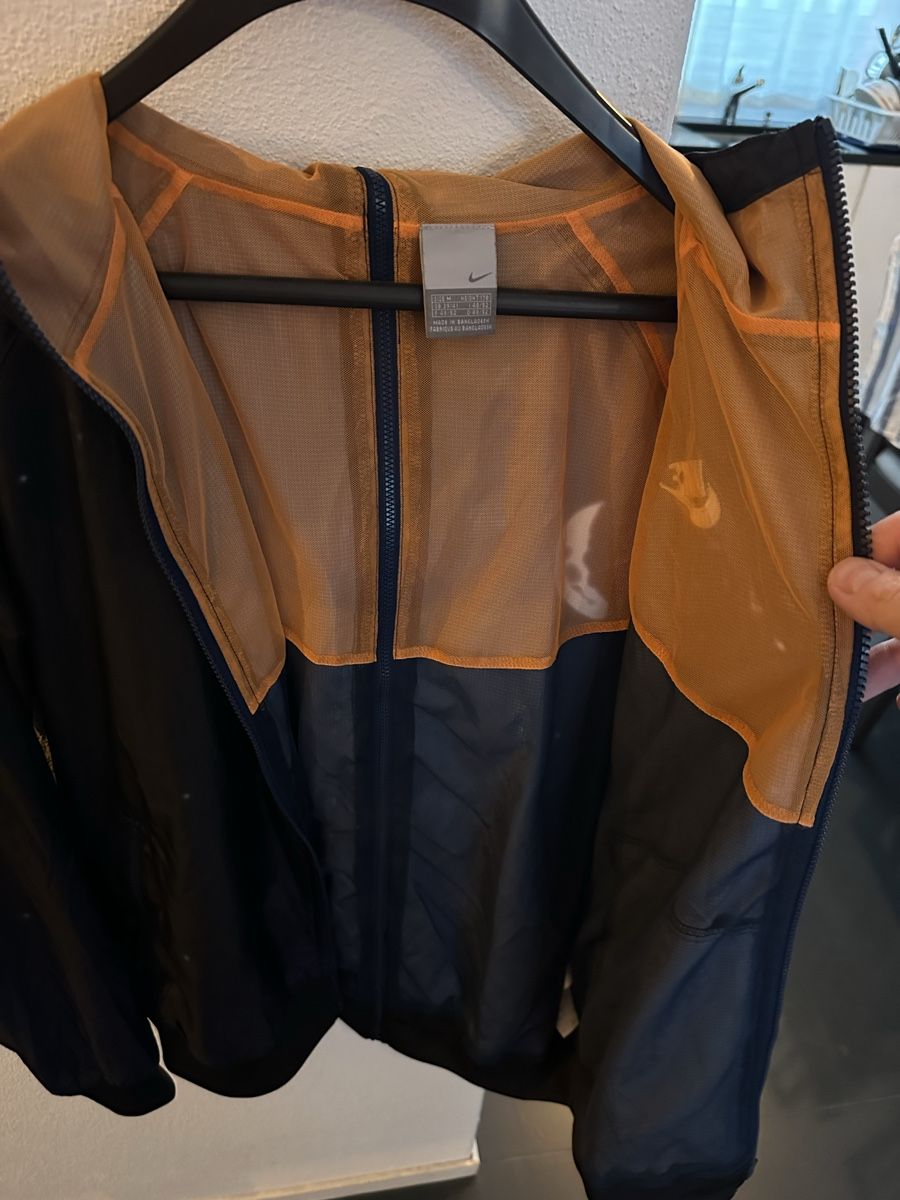 Nike Giacche: Nike Jacke – Nuovo (secondo la descrizione) da Schlieren venduto da James1010 4