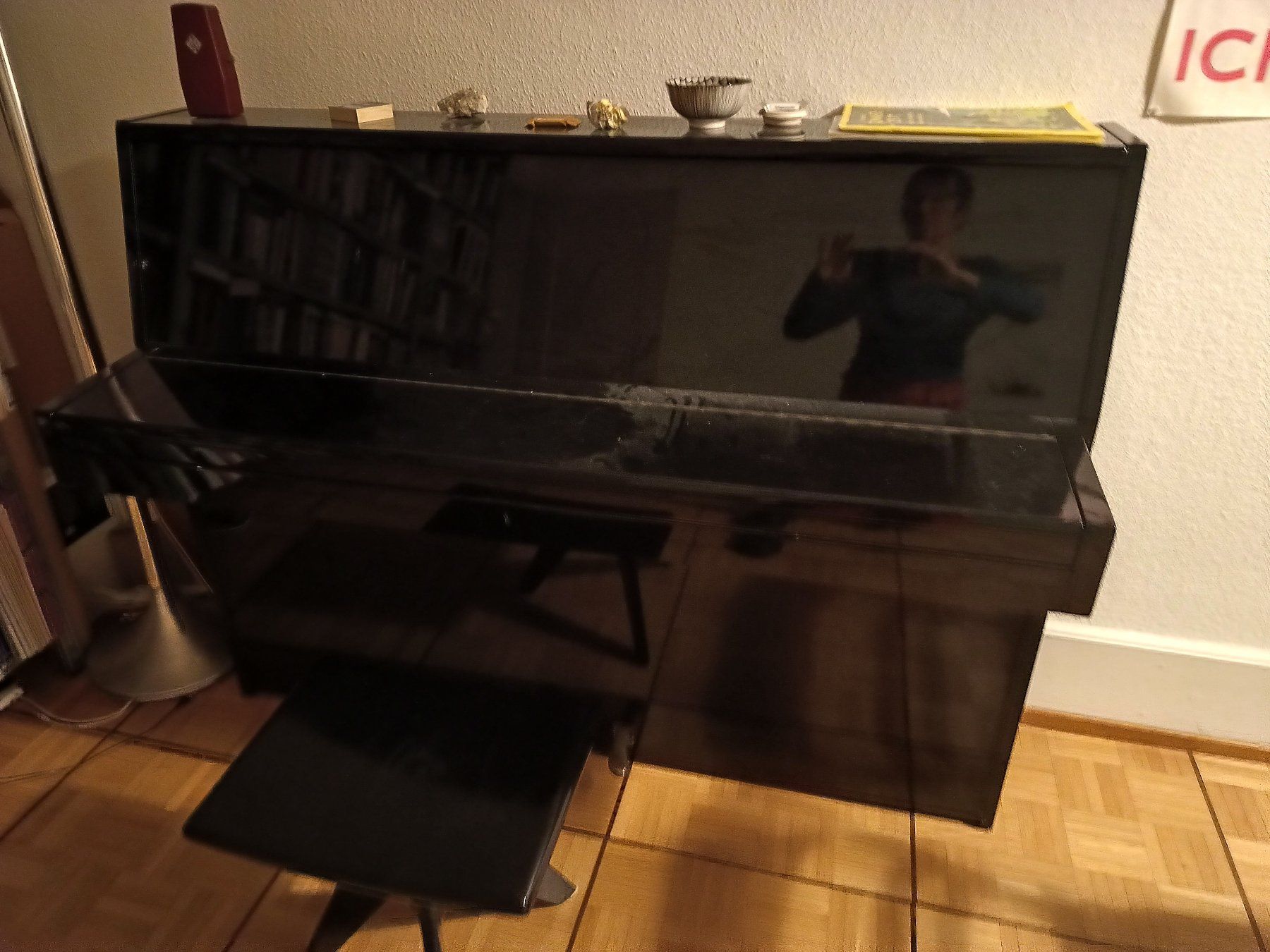 Musikinstrumente: Klavier – Gebraucht aus Zürich von kat_cr5d