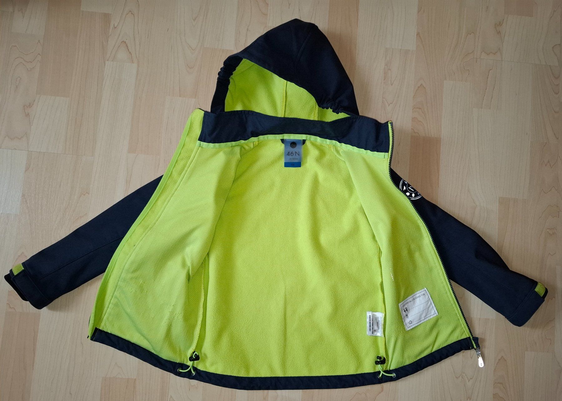 Jacken & Mäntel: Softshelljacke Dunkelblau gr.122/128 – Gebraucht aus Oberurnen von rotty80 1